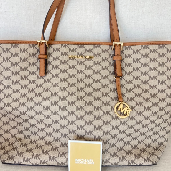 Michael Kors Laptop Bag - Picture 6 of 6